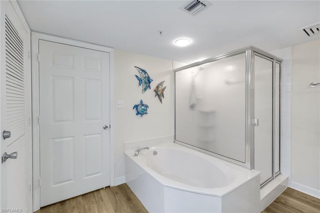 21 Bluebill AVE B905 photo 20