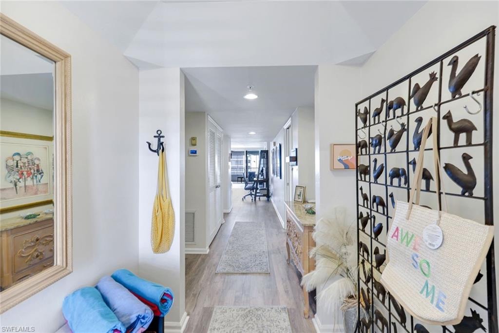 21 Bluebill AVE B905