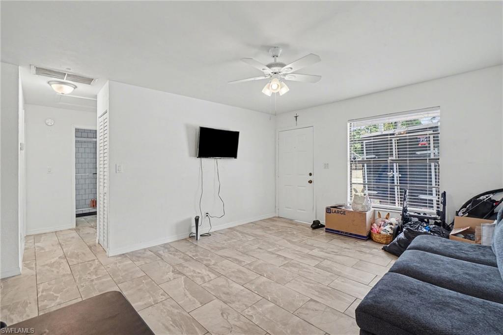 2210 Iris way