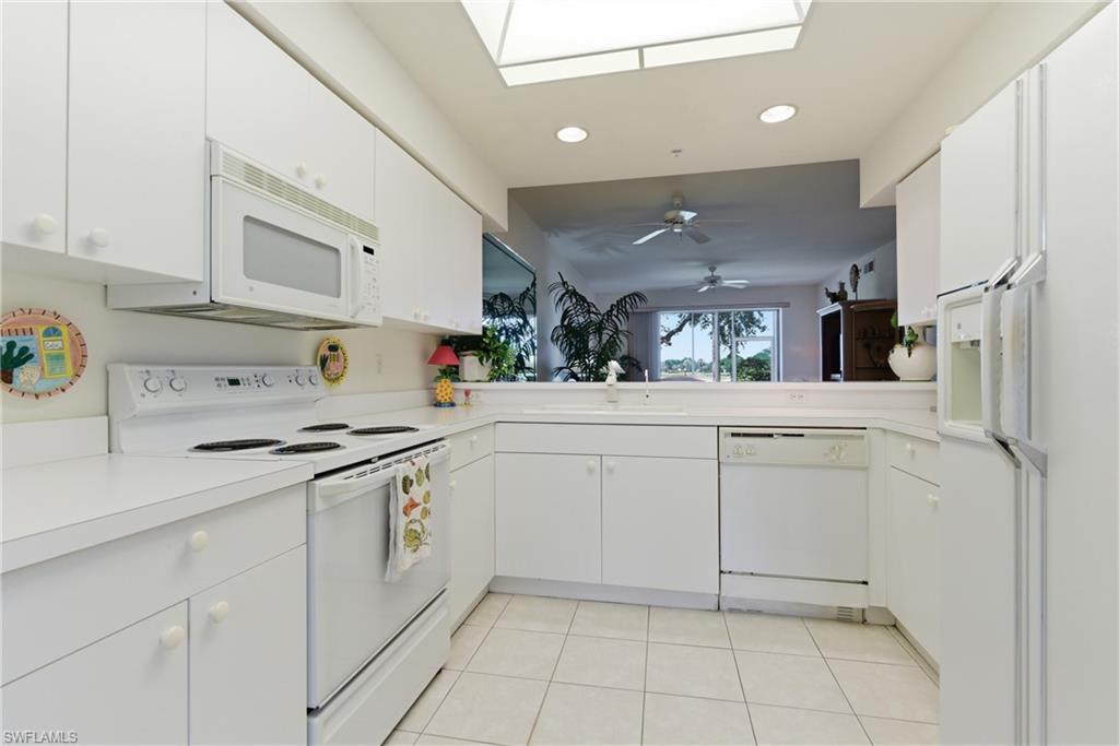 26841 Clarkston DR 105 photo 9