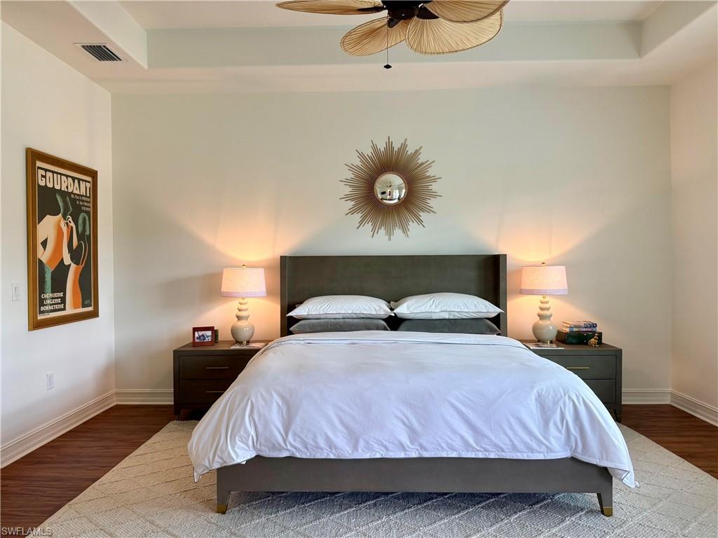 7476 Moorgate Point WAY photo 8