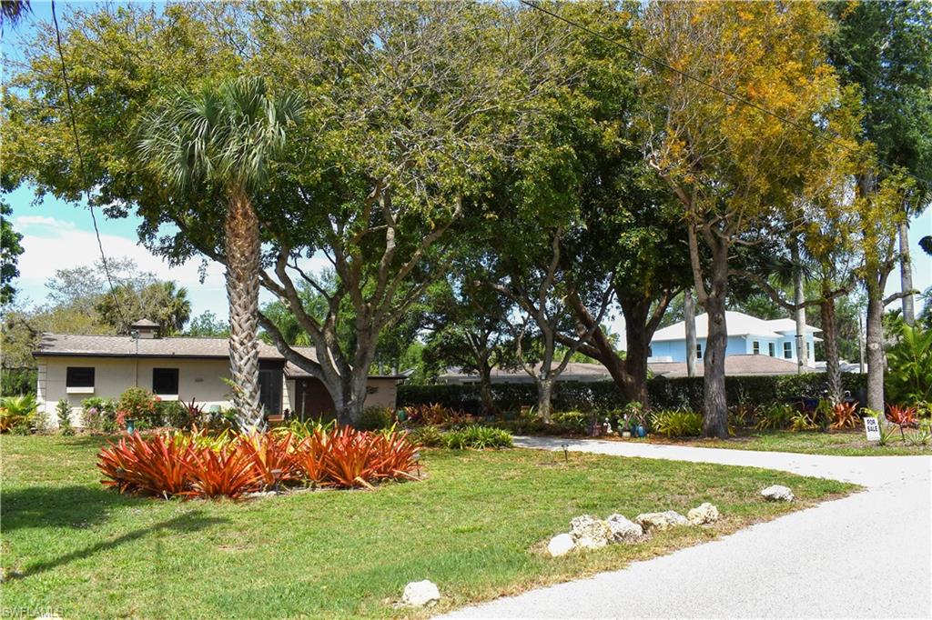 27213 Rio Vista CIR