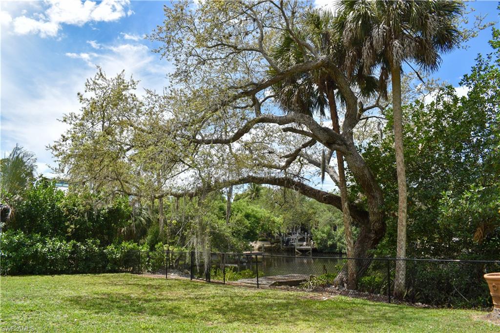 27213 Rio Vista CIR