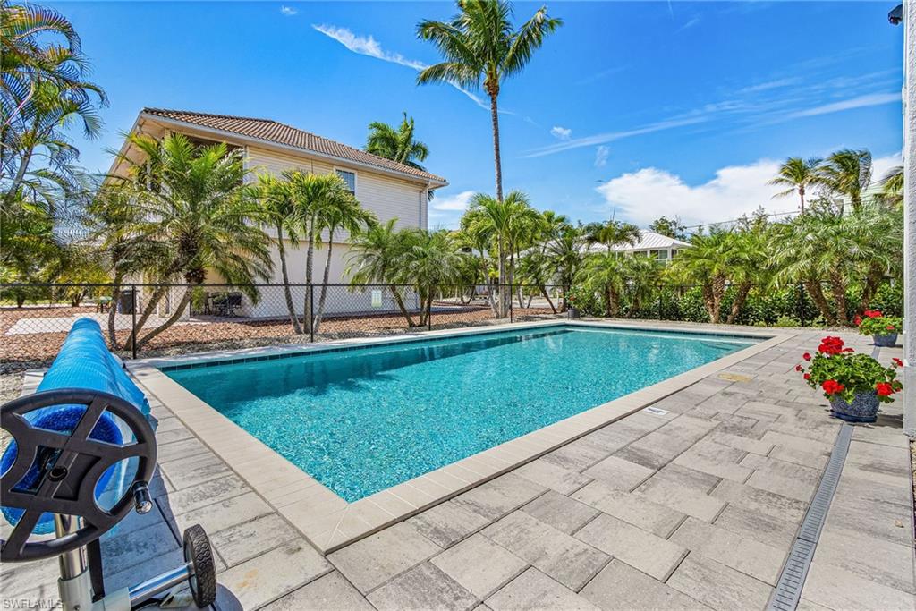 5691 Marimin DR photo 32