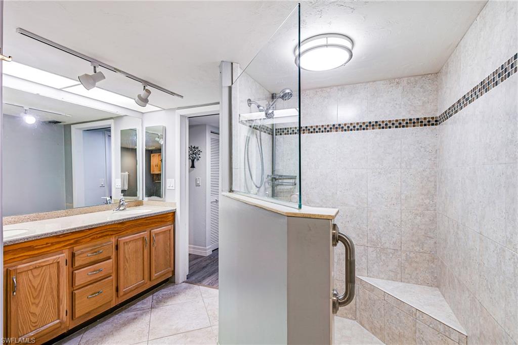 7161 Golden Eagle CT 1011 photo 19