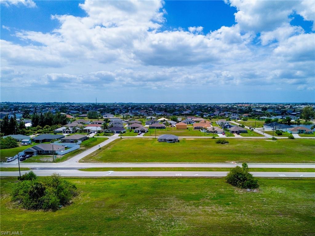 2900 Tropicana PKWY W
