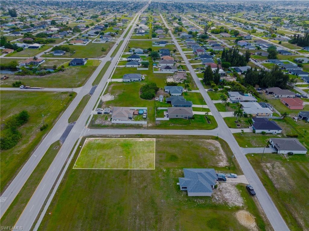 2900 Tropicana PKWY W