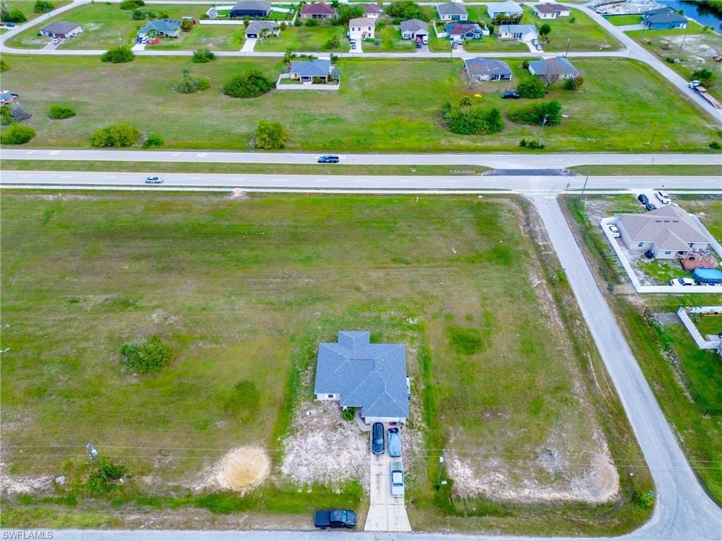 2900 Tropicana PKWY W