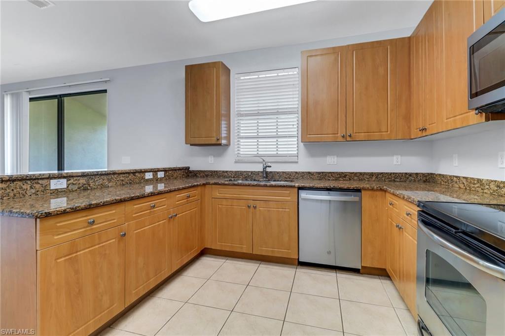 15243 Summit Place CIR 247 photo 9