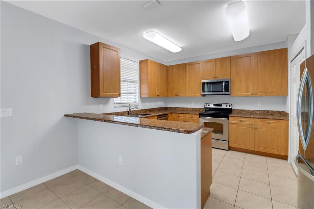 15243 Summit Place CIR 247 photo 8
