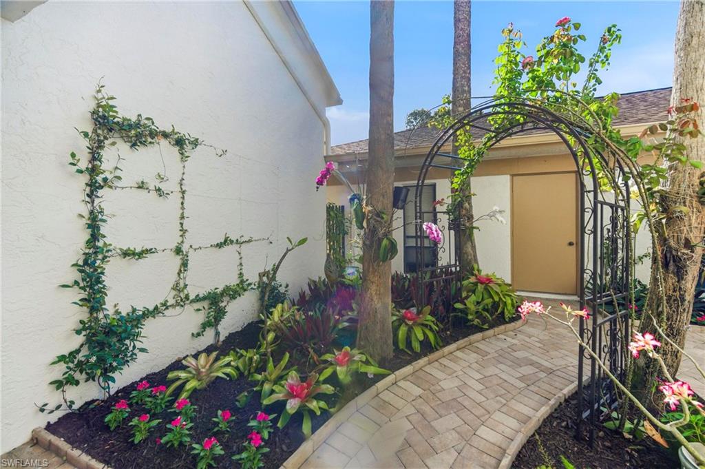 517 Lake Louise CIR 103