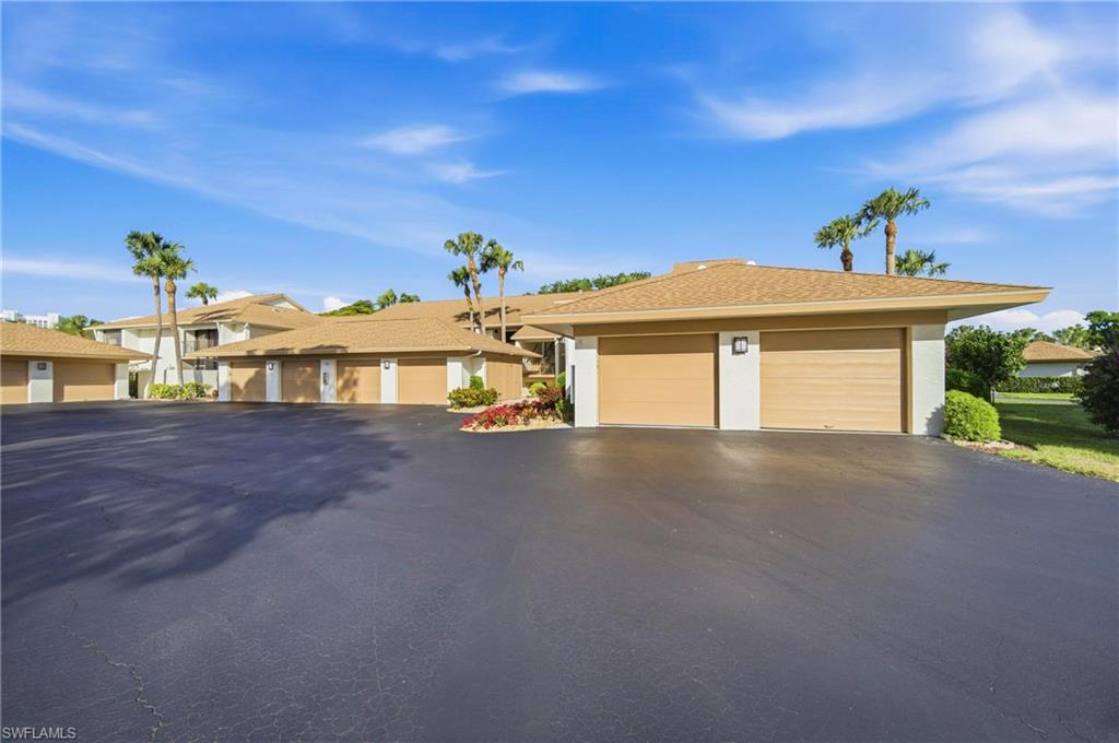 517 Lake Louise CIR 103 photo 30