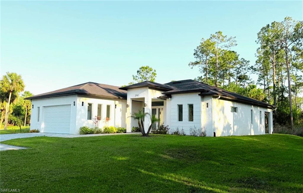 3762 32nd Ave SE Naples