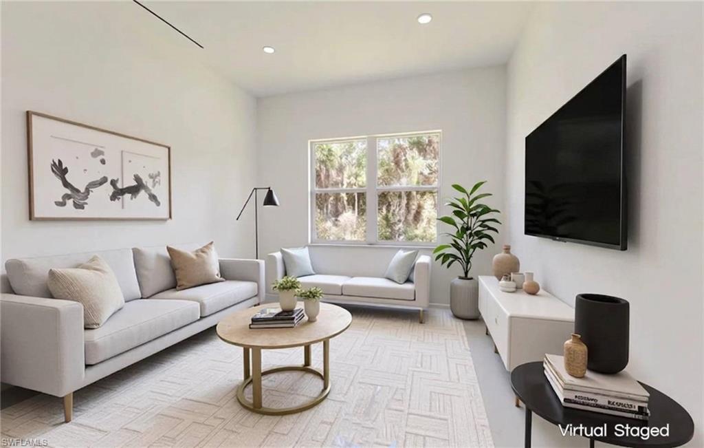 Option Family room - Virtual Staged