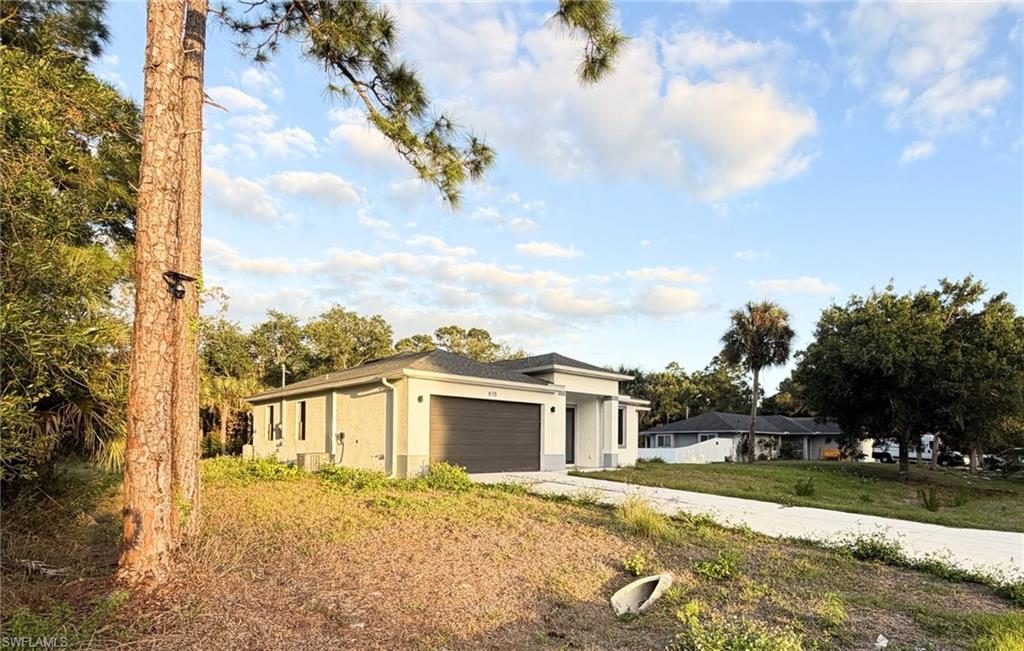618 SHELDON AVE photo 32