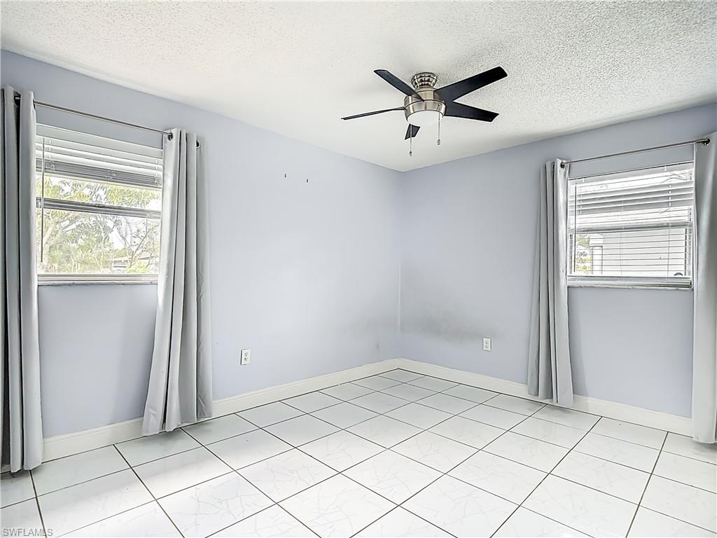 2407 Jaylen Watkins ST photo 21