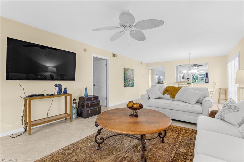1190 Yesica Ann CIR B101 photo 17