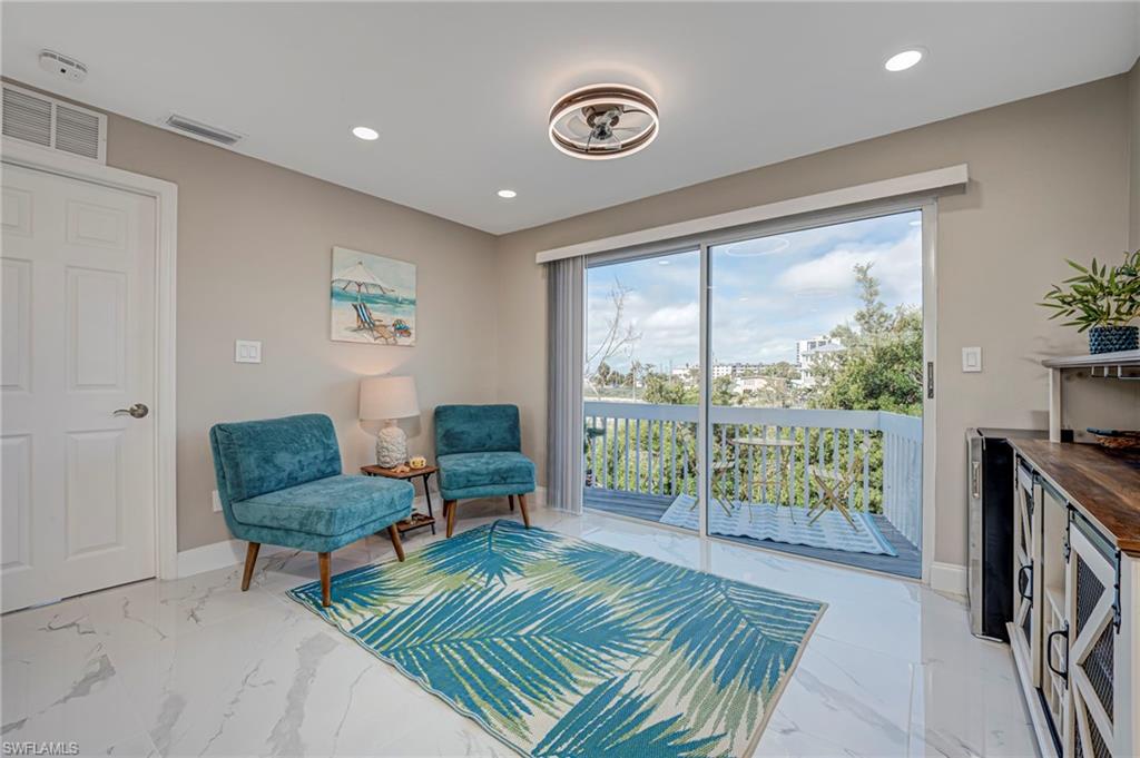 103 Tropical Shore WAY photo 12