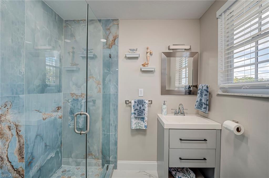 103 Tropical Shore WAY photo 22