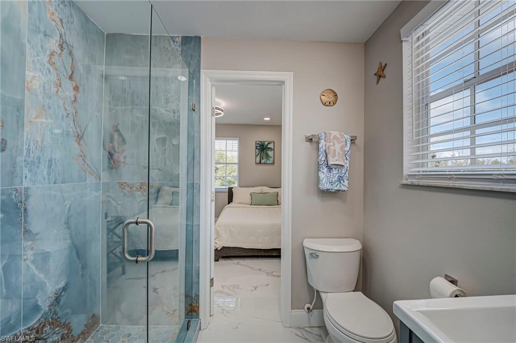 shred jack and Jill bath