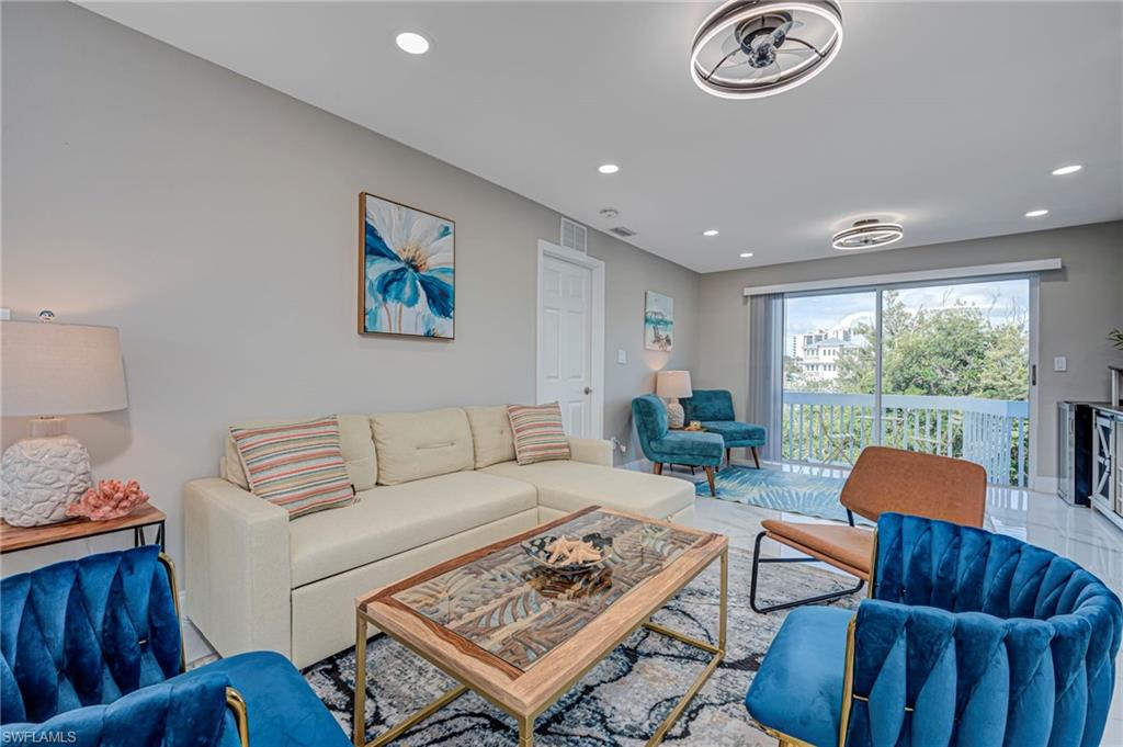 103 Tropical Shore WAY photo 11
