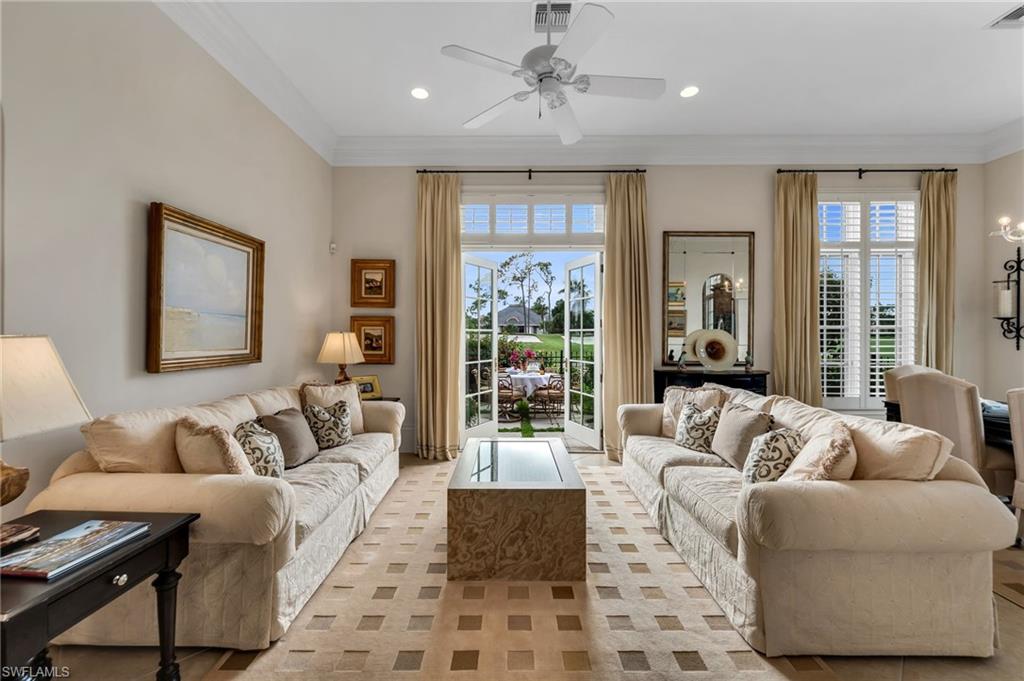 The light-filled living room has French doors that open out to your private garden setting, with views to the Clubhouse and the 18th Hole.