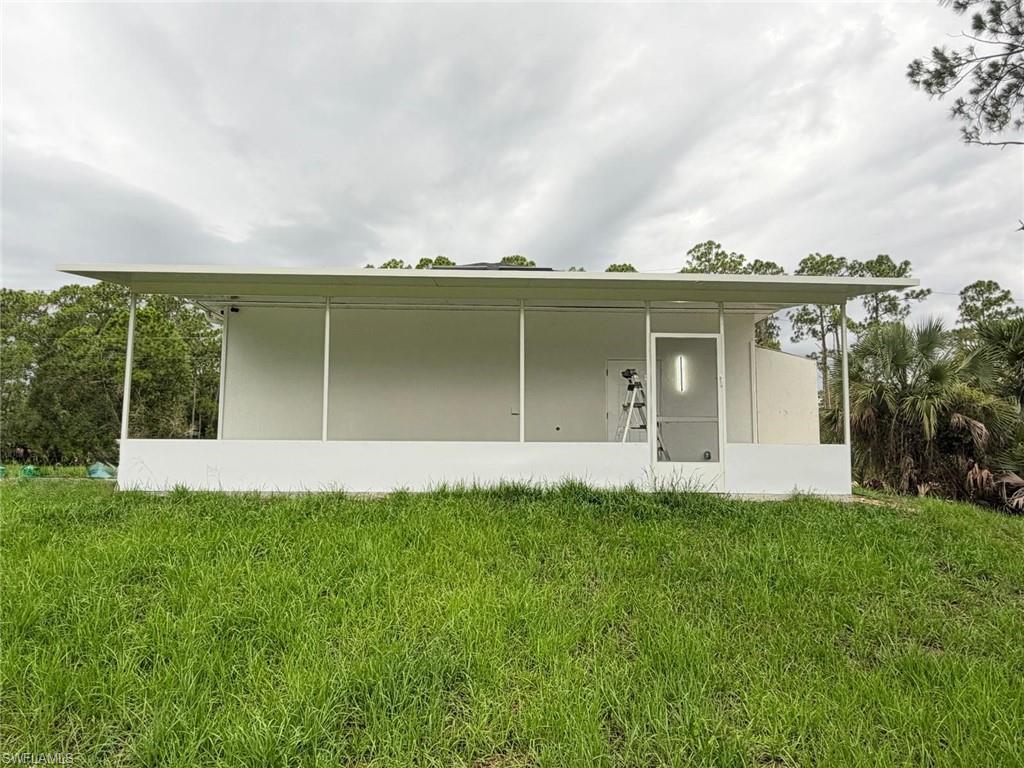 8 Fitch AVE
