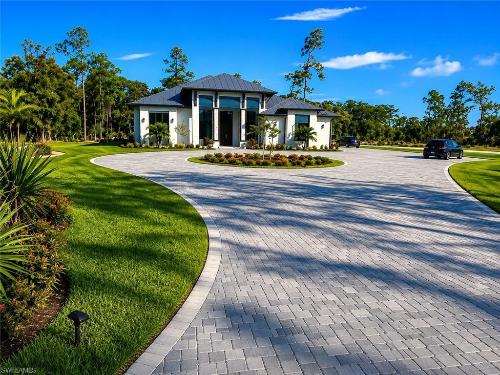 6423 Livingston Woods LN
