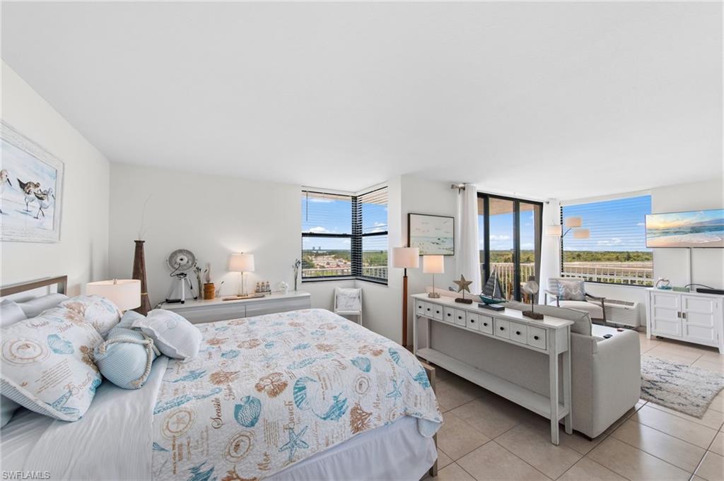Separate bedroom area