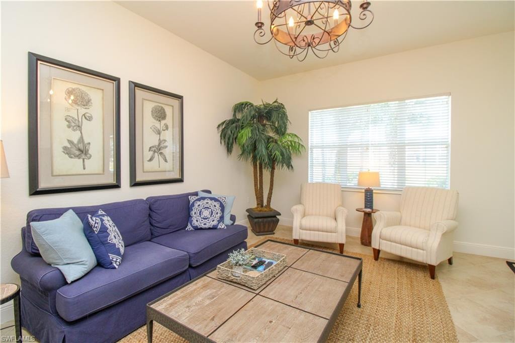 2713 Callista CT 103 photo 16