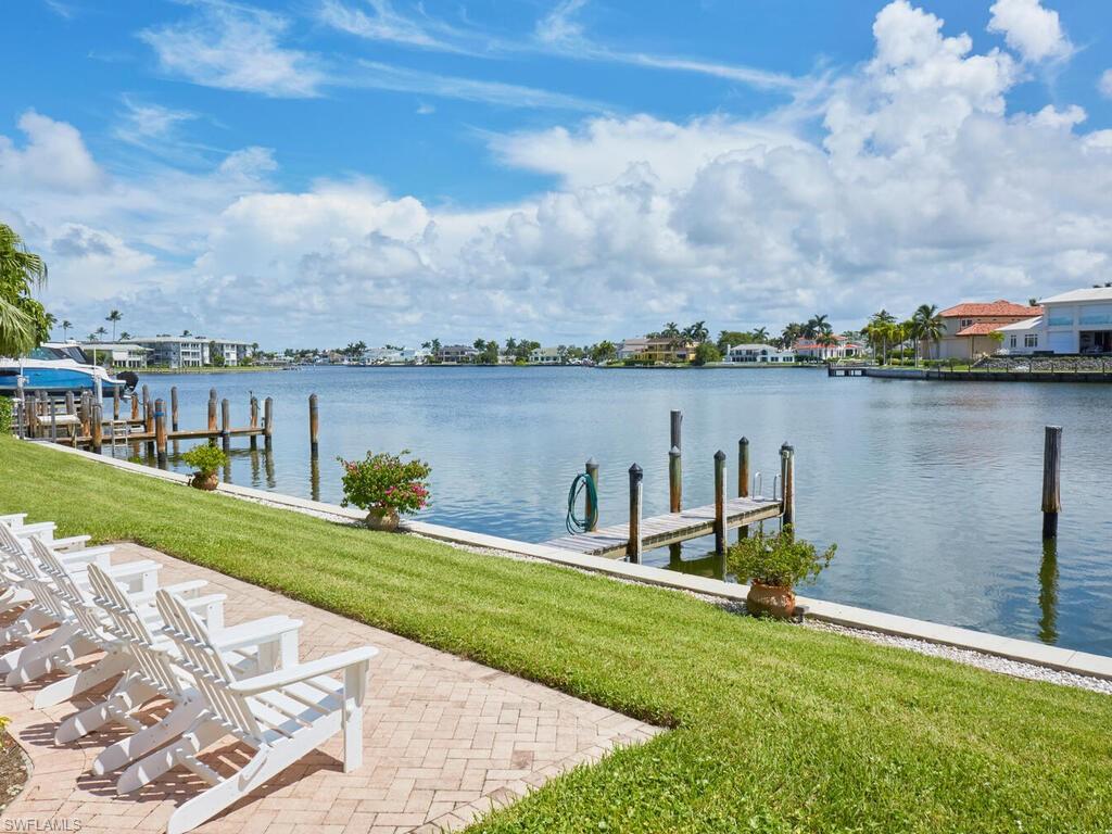 3070 Gulf Shore BLVD N 209 photo 22