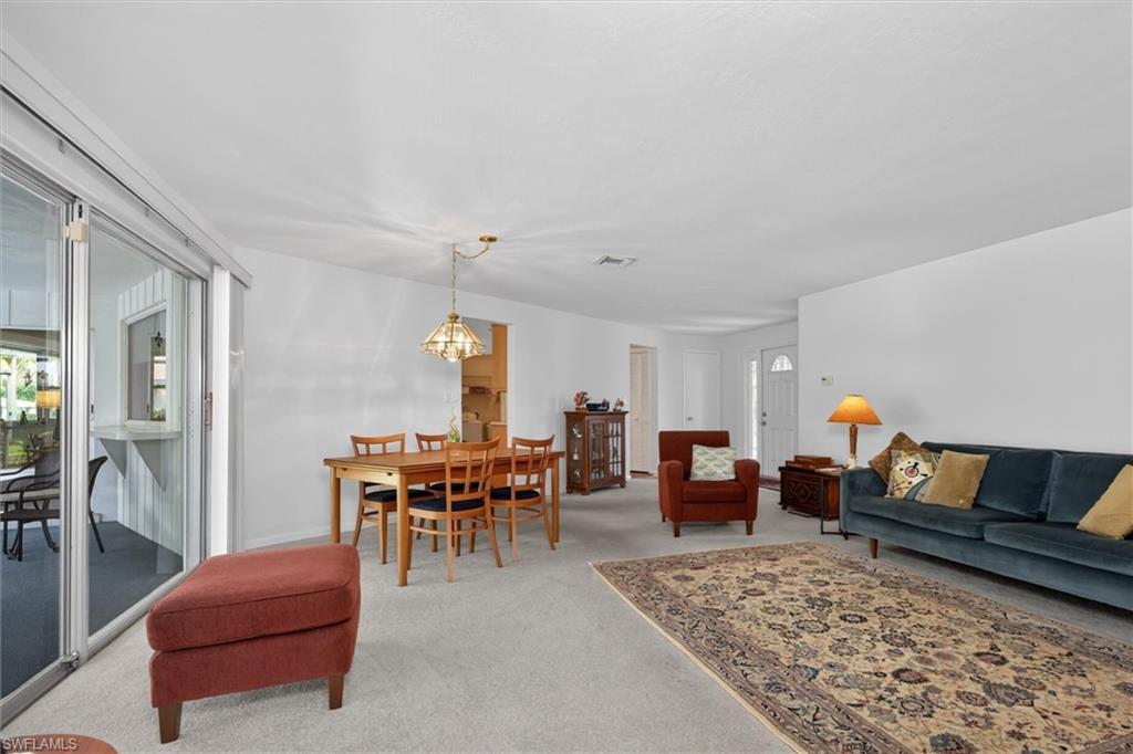5148 Fairfield DR