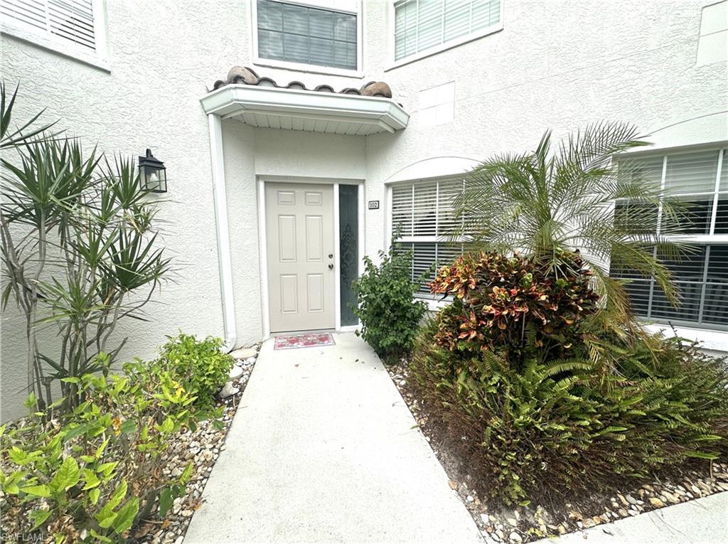 6816 Satinleaf RD S 102