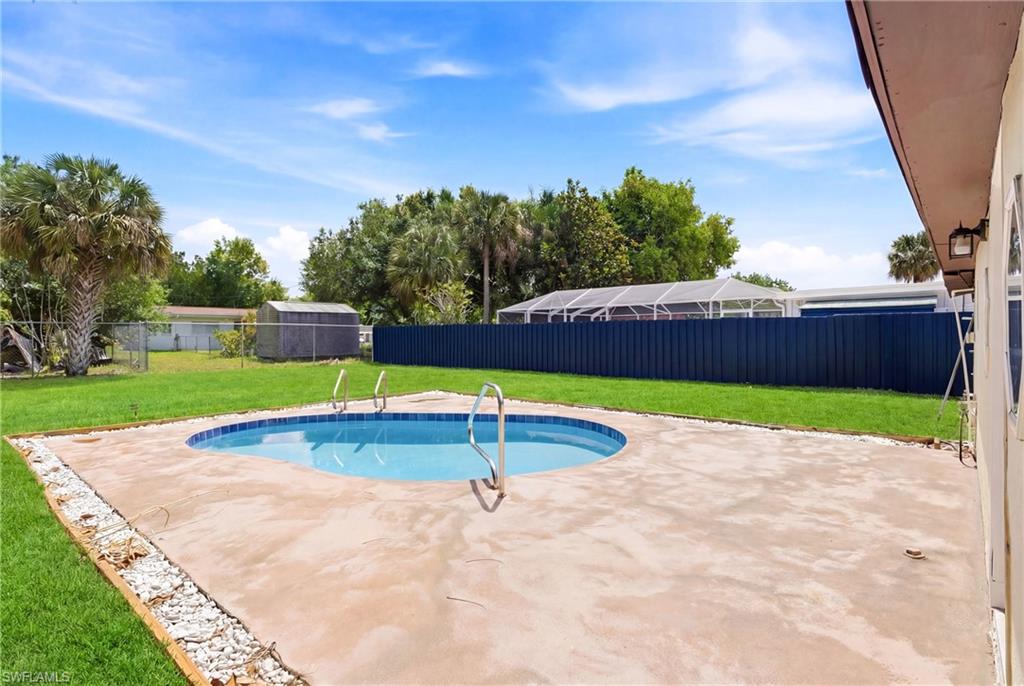 363 New York DR photo 34