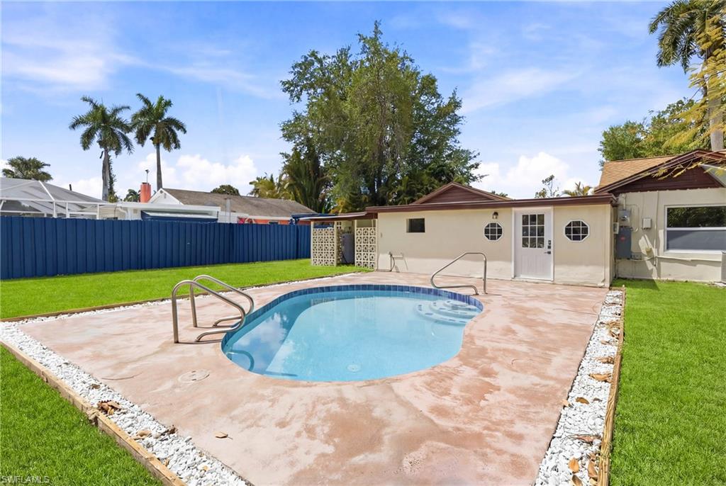 363 New York DR photo 35