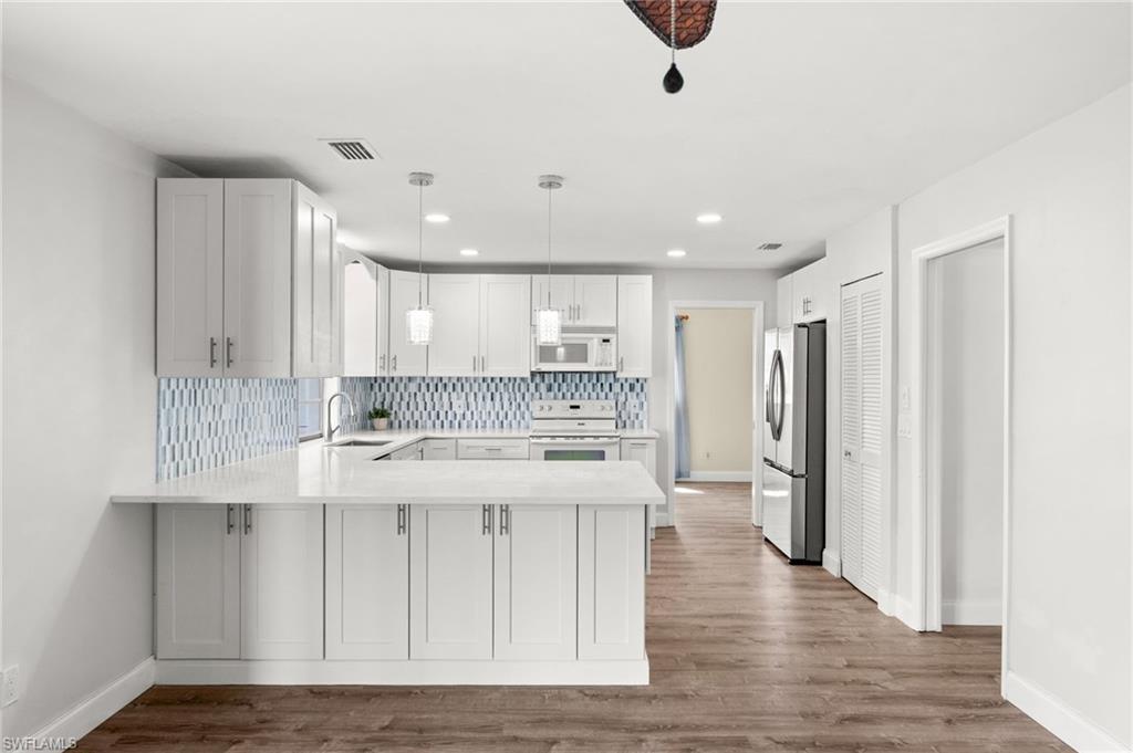 Breakfast bar