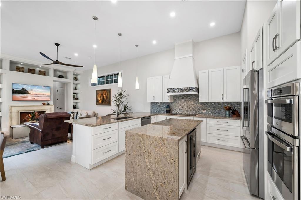 26221 Mira WAY photo 6