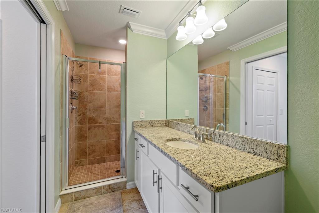 14091 Heritage Landing BLVD 121 photo 21