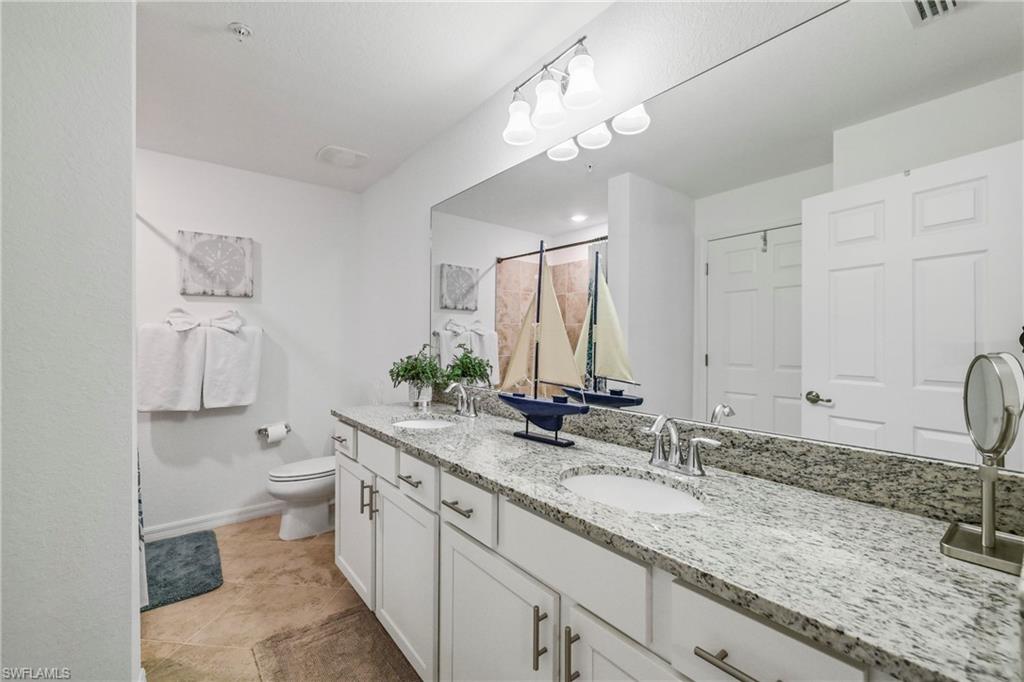 14091 Heritage Landing BLVD 121 photo 27