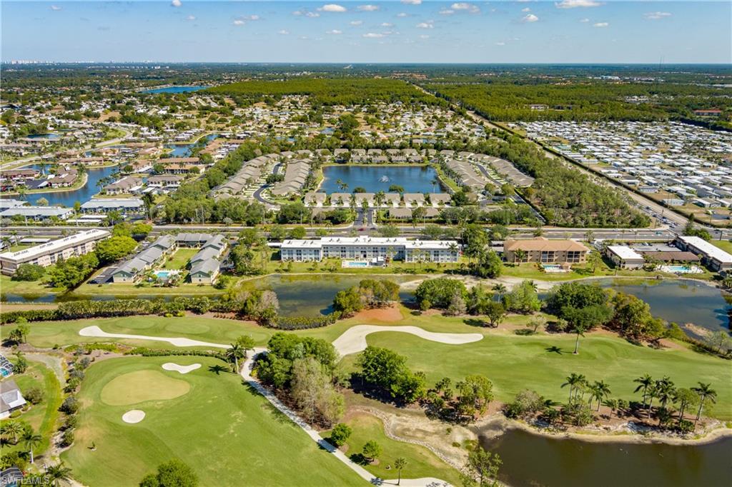 Bird's eye view featuring a residential view, a water view, and golf course view
