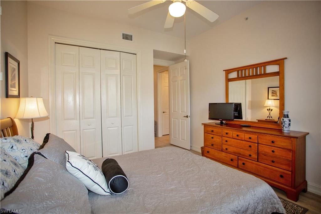 825 Bentwater CIR 101 photo 22