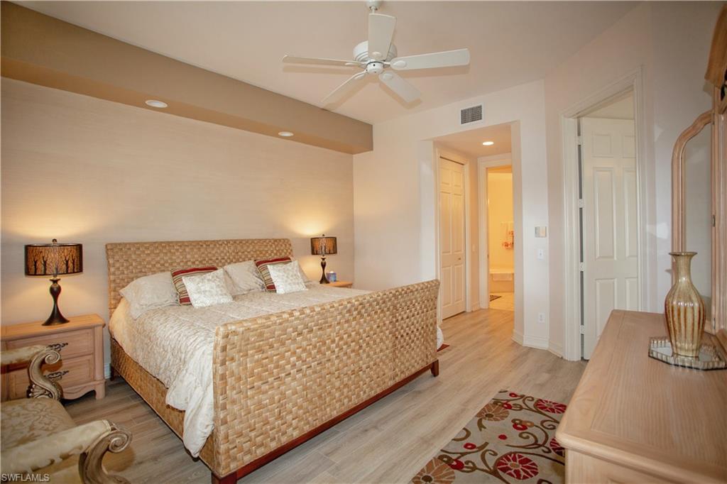 825 Bentwater CIR 101 photo 28