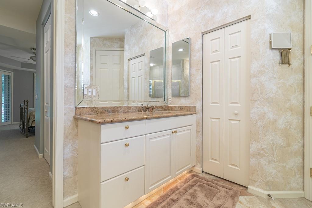 8460 Abbington CIR 1821 photo 30