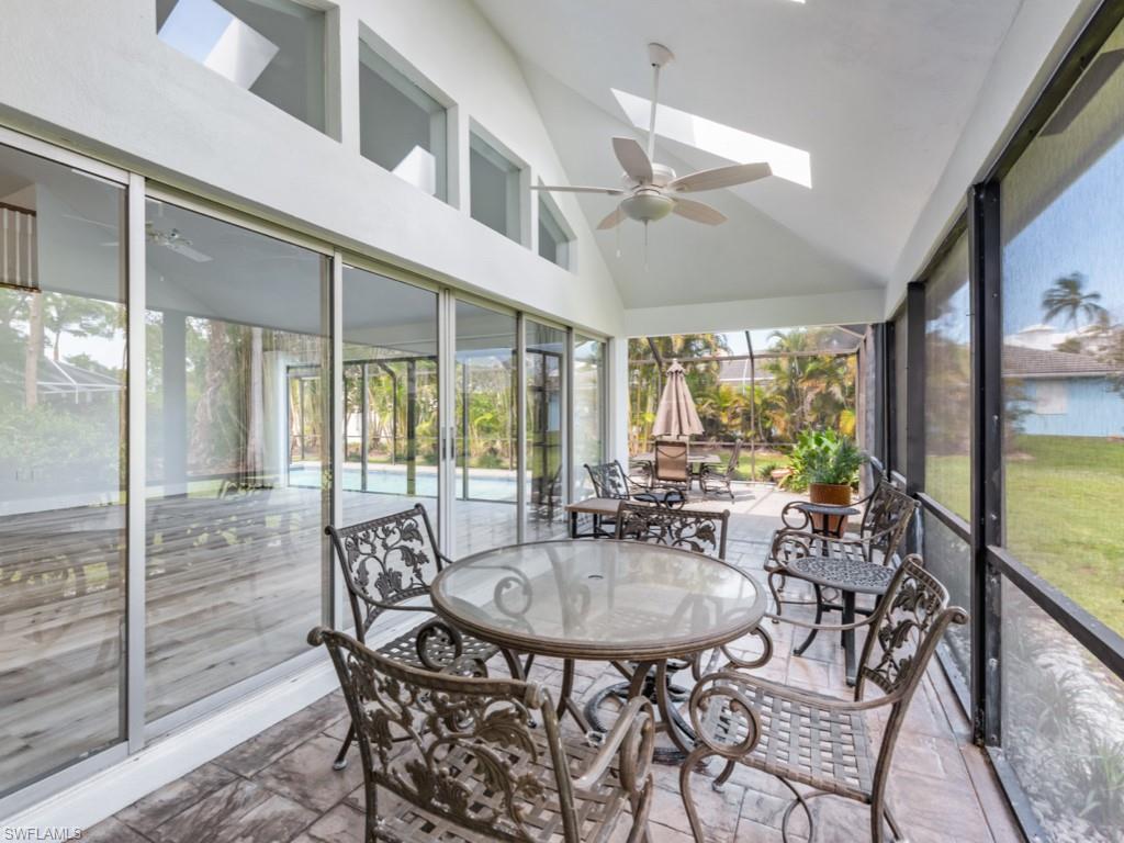 Side lanai
