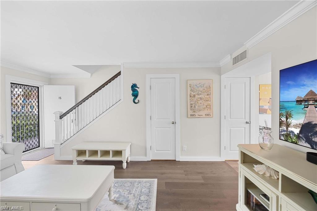 1222 Gordon DR 15 photo 8
