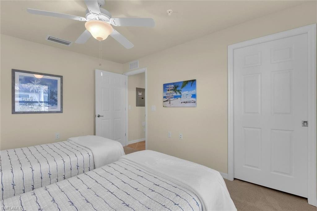 9528 Avellino WAY 2526 photo 22