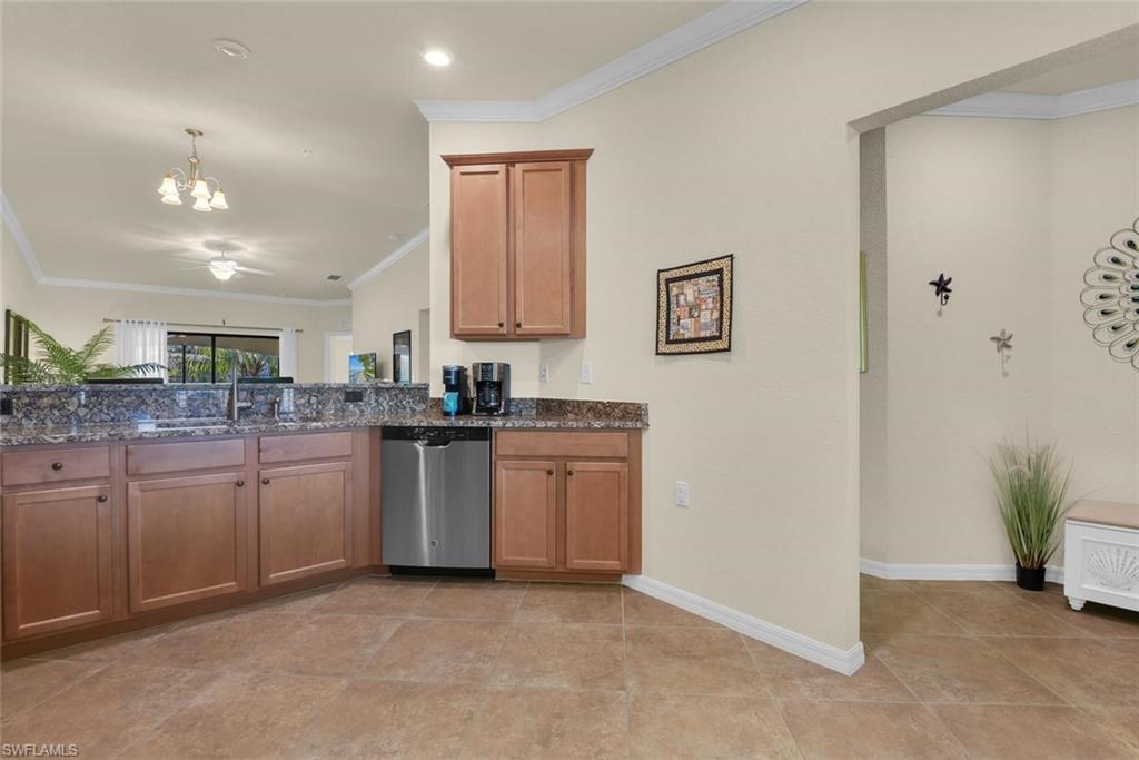 9528 Avellino WAY 2526 photo 7