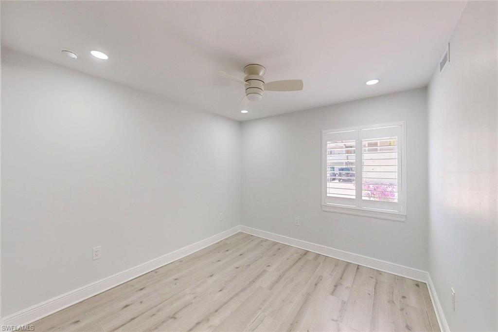 6660 Estero BLVD 105 photo 22