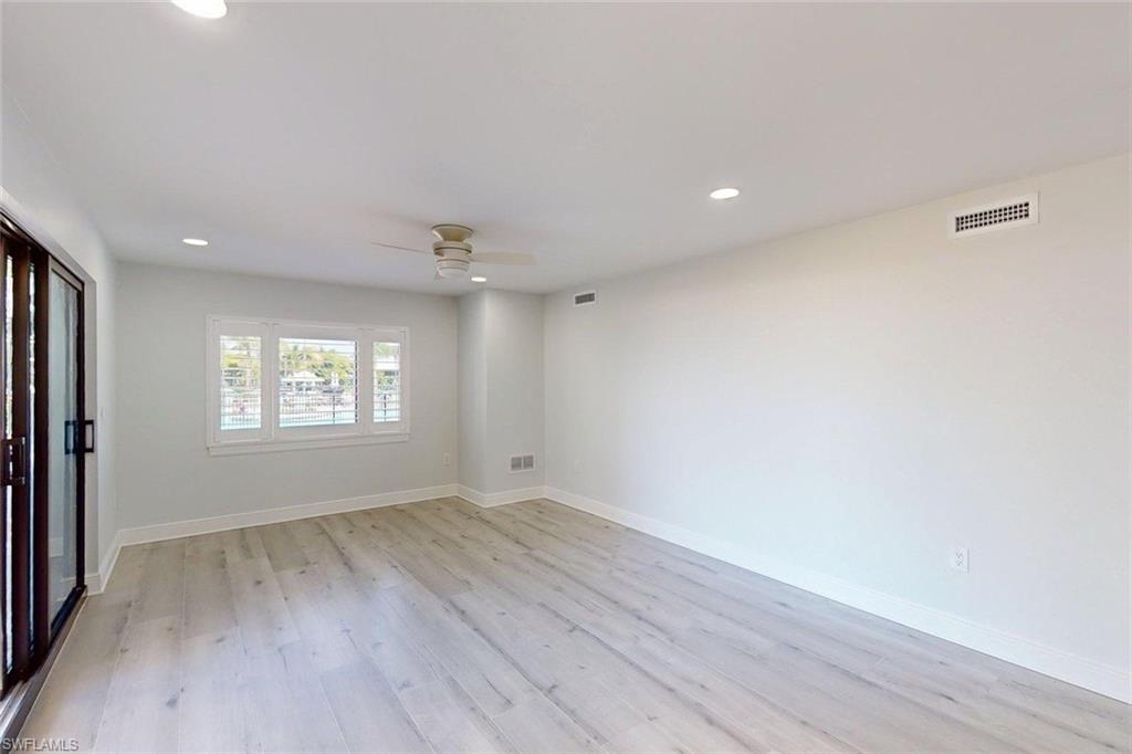 6660 Estero BLVD 105 photo 20