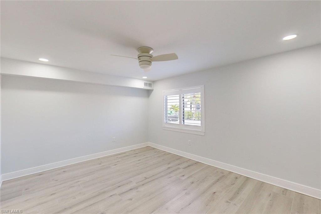 6660 Estero BLVD 105 photo 30